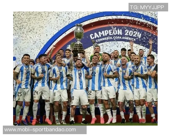 劳塔罗荣膺最佳阵容感谢队友支持称个人荣誉离不开你们