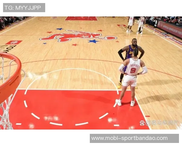 浓眉表现不佳23投仅7中拿下19分16篮板下半场状态低迷仅得2分 浓眉表现不佳23投仅7中拿下19分16篮板下半场状态低迷仅得2分